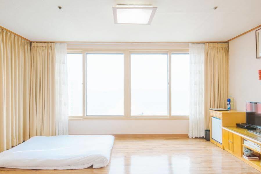Jeju Palace Hotel エクステリア 写真